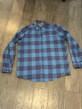 Swiss Tech Men’s Button-Down Shirt – Size Large (42–44)